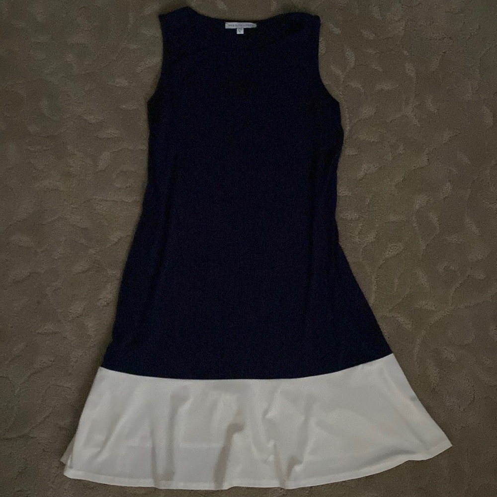 Ana Lee + Hope trapeze dress.